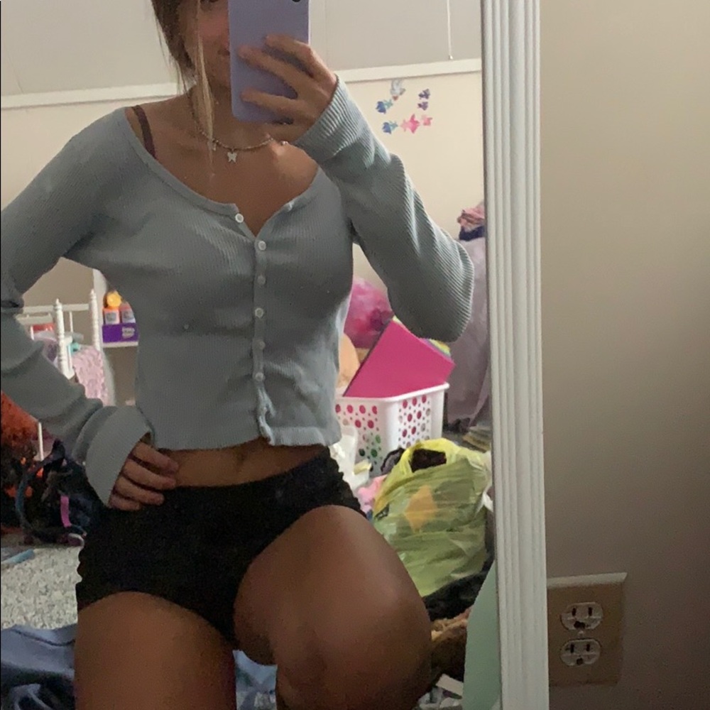 brandy Melville zelly long sleeve